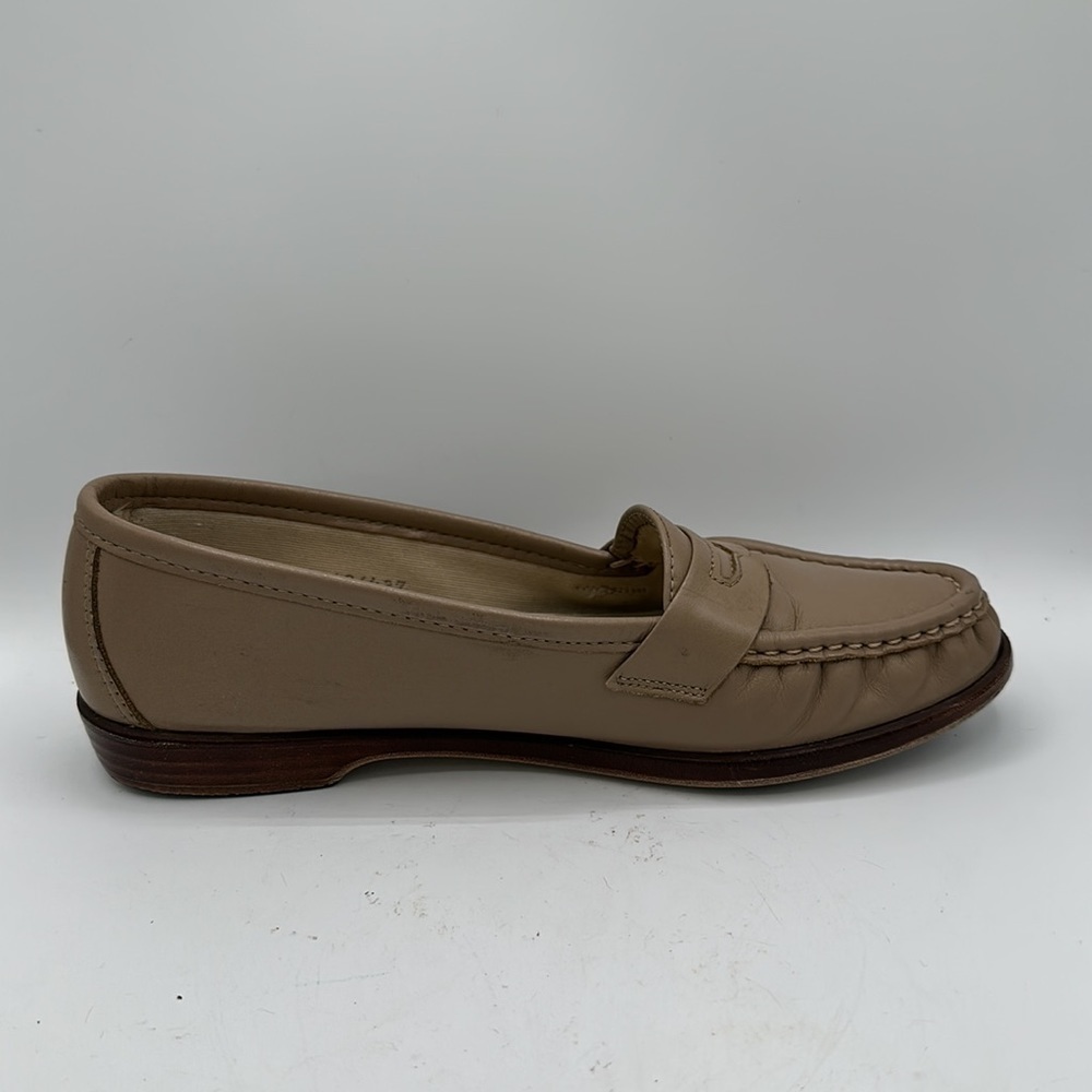 SAS Tripad Comfort tan penny loafers, size 6.5N - Picture 7 of 9